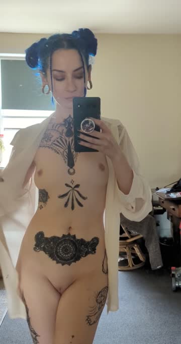tattooed cute onlyfans small tits solo babe r/adorableneongirls 