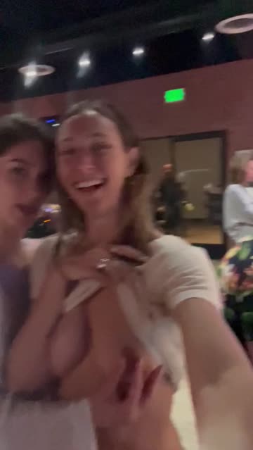 exhibitionism small tits friends free porn video