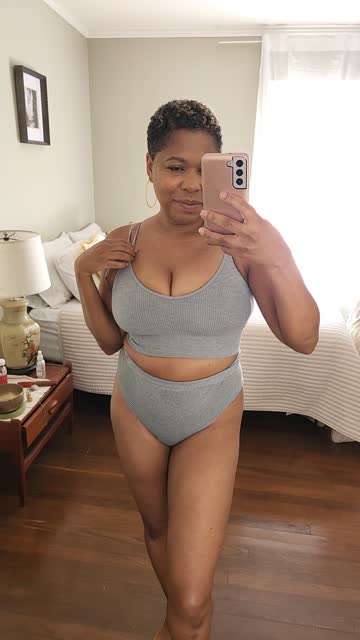 milf big tits ebony 