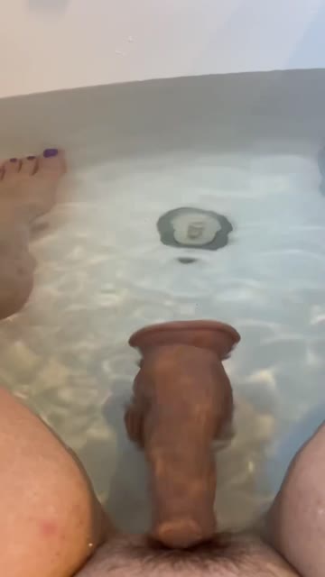 dildo pussy solo 