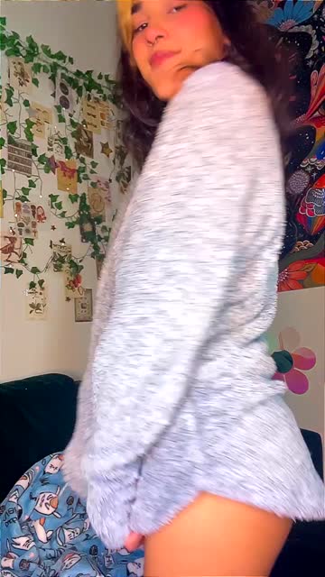 brunette boobs tits 