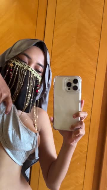 reveal boobs hijab hot video