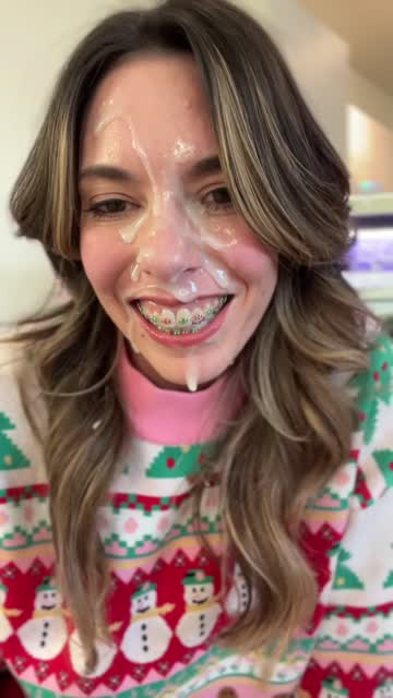 brunette christmas cumslut free porn video