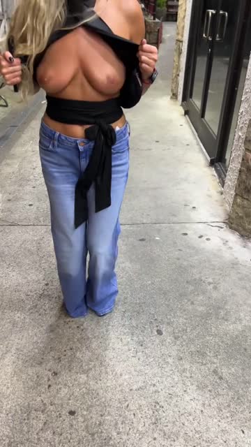 tits natural tits public xxx video