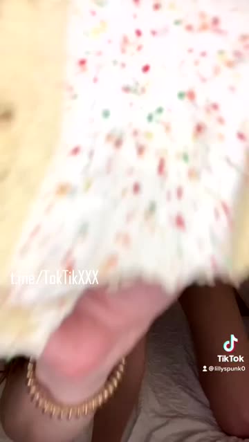 babe ass spread pussy ass 18 years old tiktok sex video