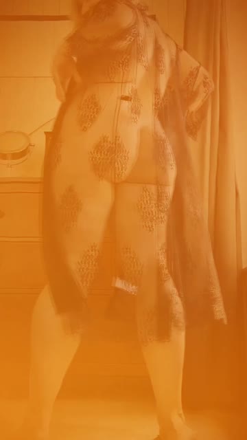 thick milf big ass curvy hot video