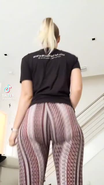 jiggle tiktok ass porn video