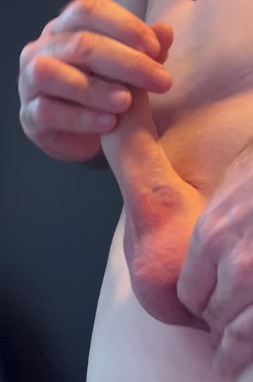 masturbating amateur cock porn video