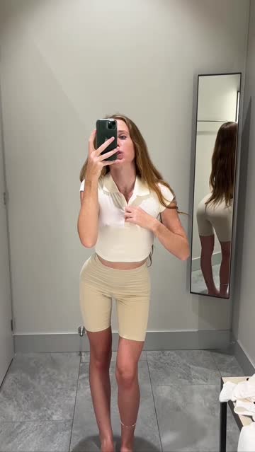 changing room teen redhead free porn video
