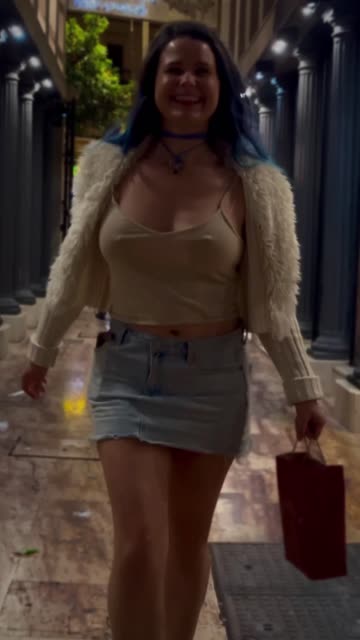 braless boobs nipples pokies public erect nipples 
