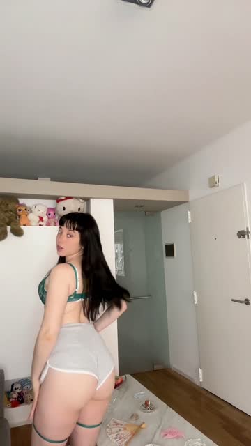 amateur big tits ass 