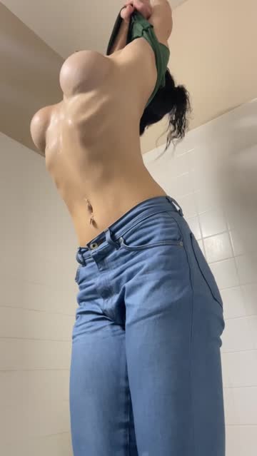 wet wetting jeans porn video