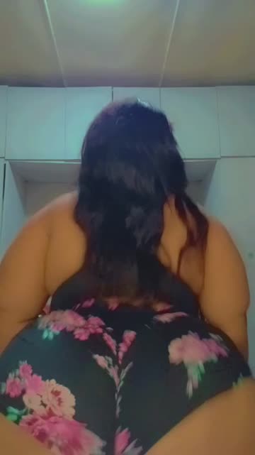 amateur ass curvy bbw 