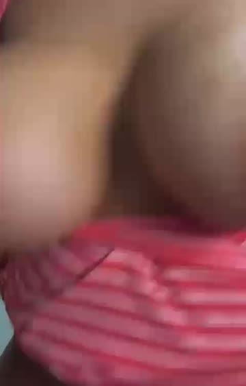 brunette bouncing tits latina hot video