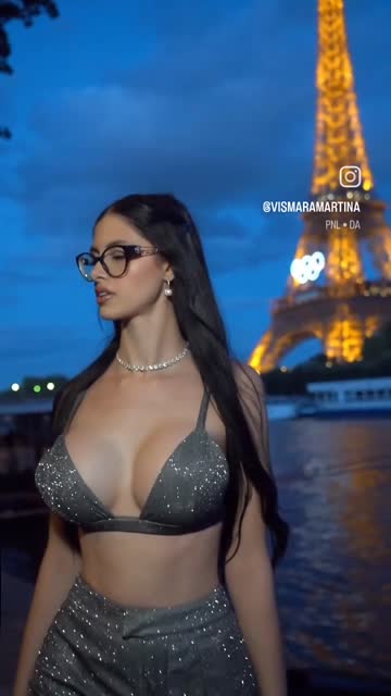 ass amateur big tits nsfw video