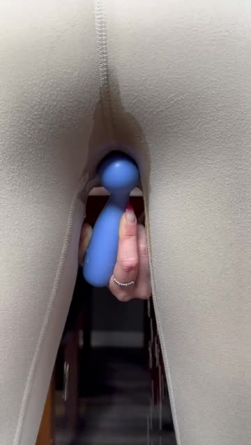 squirting wet and messy yoga pants cum nsfw video