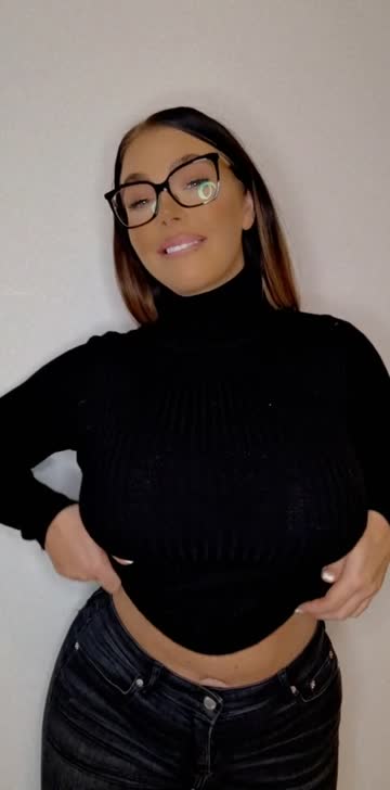 flashing british onlyfans milf big tits strip glasses sex video