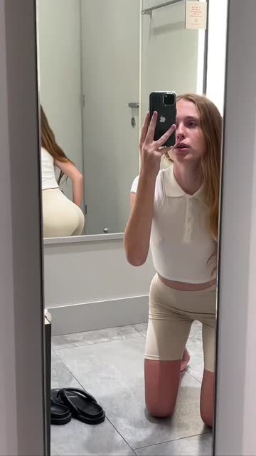 teen petite changing room sex video