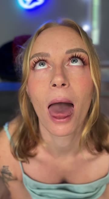 blonde redhead lick licking nsfw video