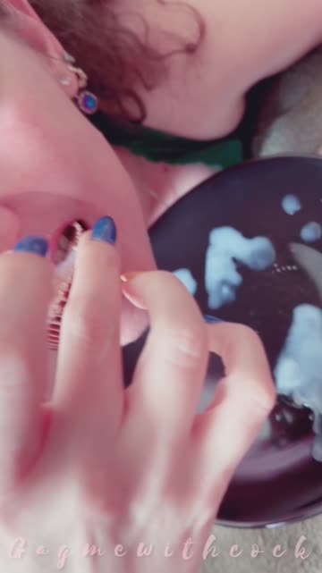 cumshot boobs milf hot video