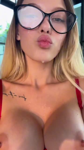 onlyfans blonde ahegao xxx video