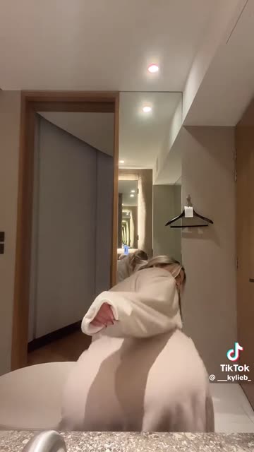 big tits amateur ass 