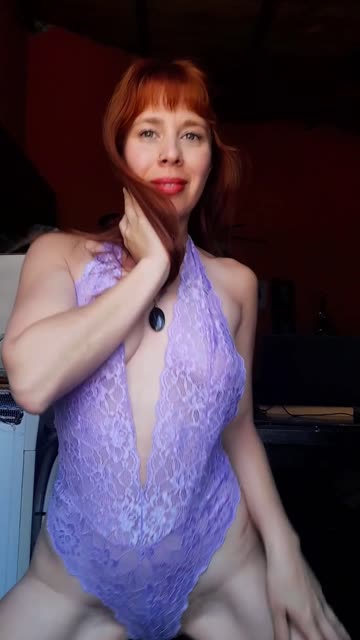 dancing latina petite reddit 