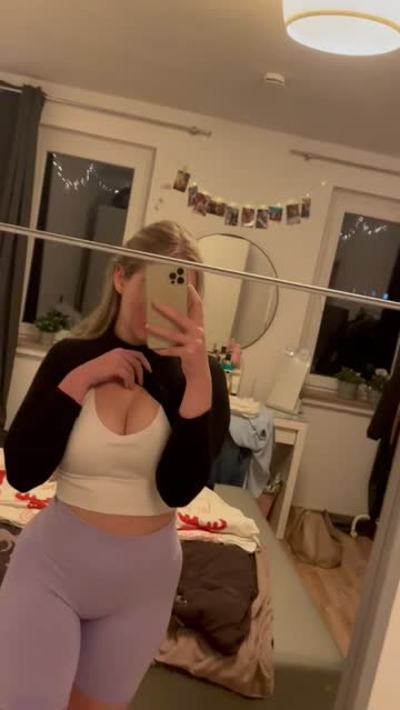 big ass 19 years old blonde hot video