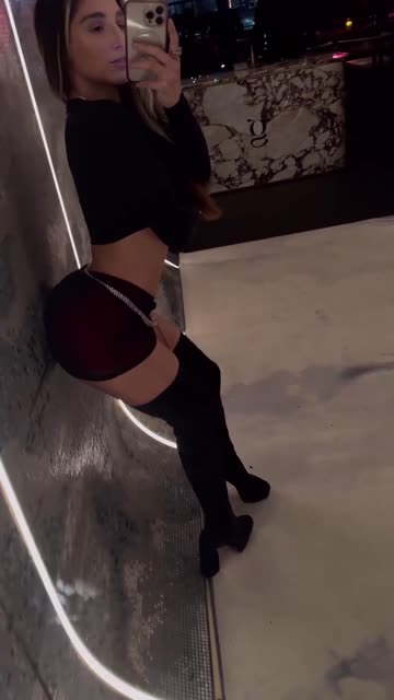 tight ass pornstar abella danger hottie skirt tight 