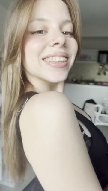 onlyfans teen petite ass xxx video