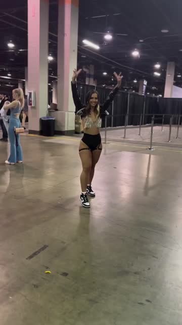 pawg behind the scenes kelsi monroe r/pornobehindthescenes public grabbing porn video