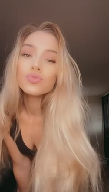 long hair blonde amateur onlyfans tall small tits sex video