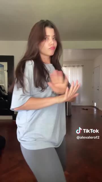 latina dancing ass shaking xxx video