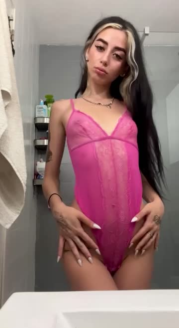 onlyfans tits natural tits brunette latina porn video