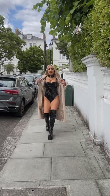 amateur tits public 