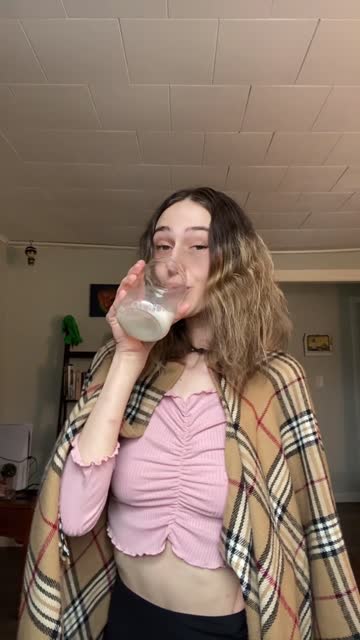 solo amateur petite 