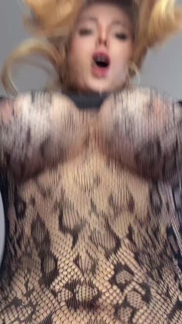 riding bouncing fishnet underboob 