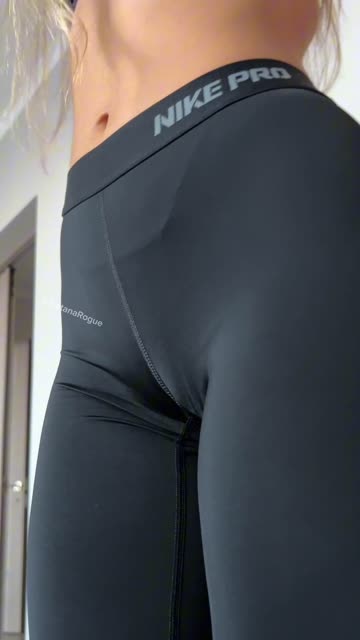 leggings pawg thick tiktok blonde ass tease xxx video