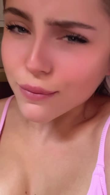 natural tits amateur babe 