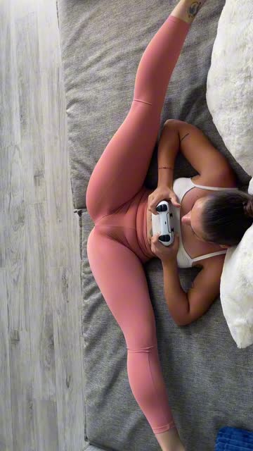 fit fit chicks yoga pants inkfit tattooed fitness 