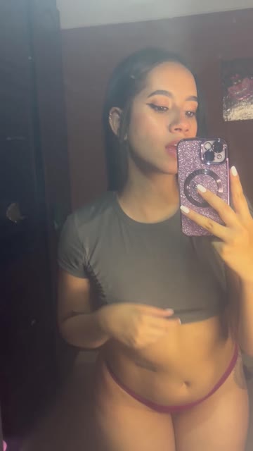 brunette solo latina nsfw video