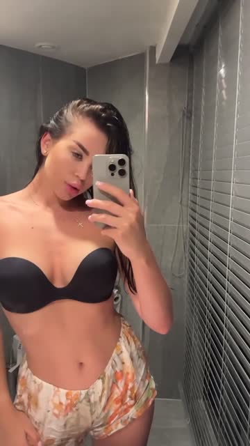 tits amateur big tits nsfw video