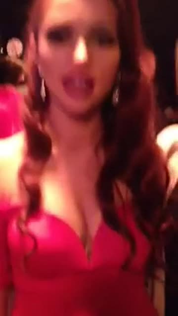 irish tits cleavage big tits boobs lips hot video