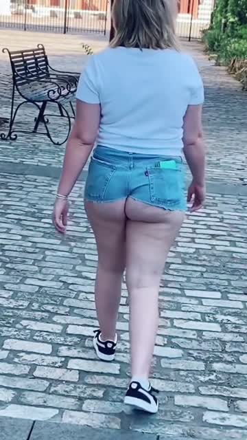 ass thick blonde solo babe onlyfans big ass free porn video
