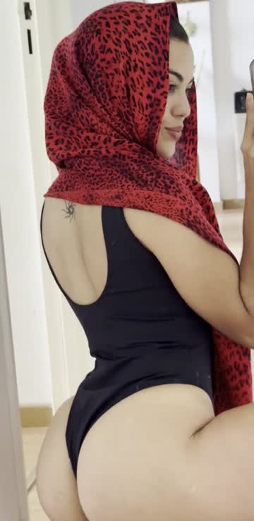amateur big tits ass 