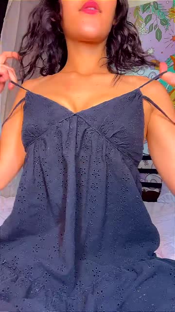 latina teen natural tits brunette onlyfans cute ass hot video