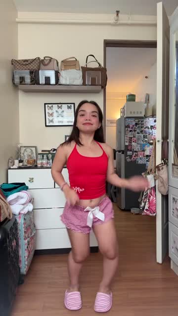 asian amateur sweetpetite hot video