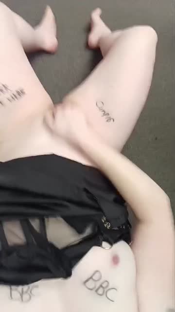 nsfw masturbating bbc slut 
