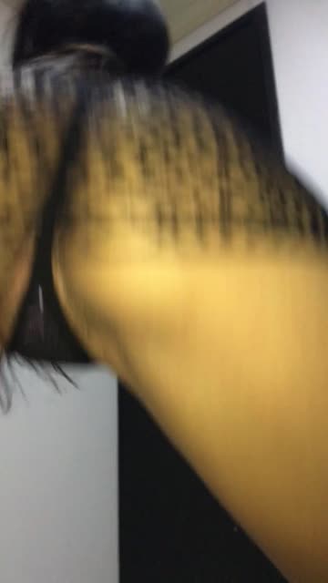 latina solo brunette hot video
