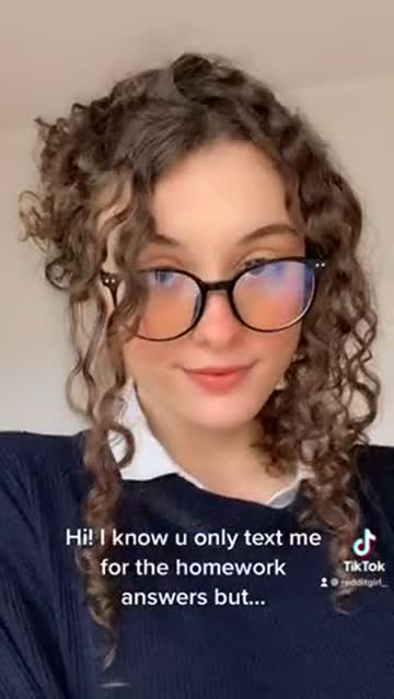 curvy glasses teen free porn video